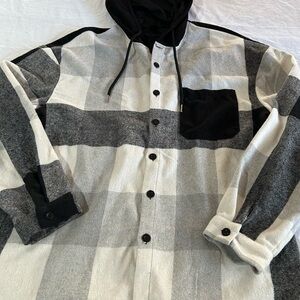 Men's Black and Gray Plaid Jacket SHEIN Size XL Long Sleeved w/hood